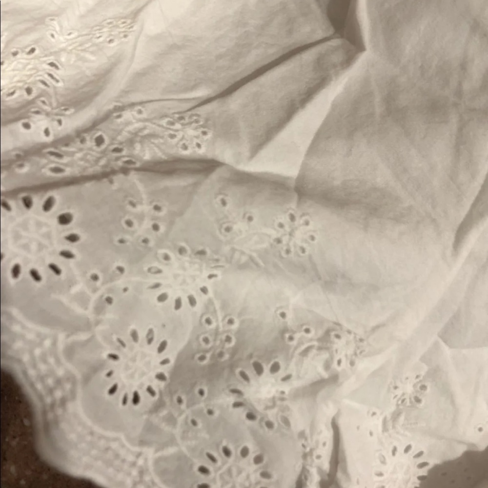 White Shorts - Picture 3 of 3